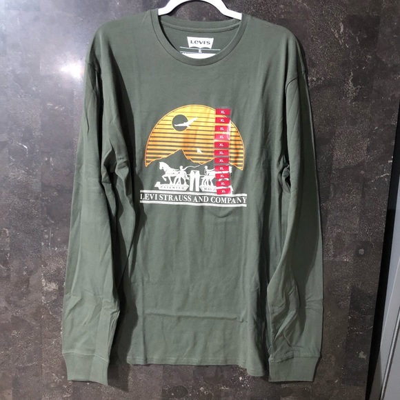NWOT Levi & Strauss Co. Surplus Green Graphic Tee - Picture 1 of 4